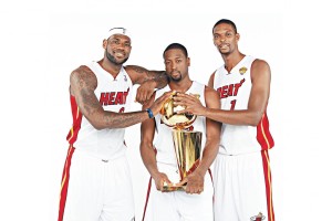 华体会官网下载-凯尔特人攻防节奏完美，团队篮球全面展现，凯尔特人 队